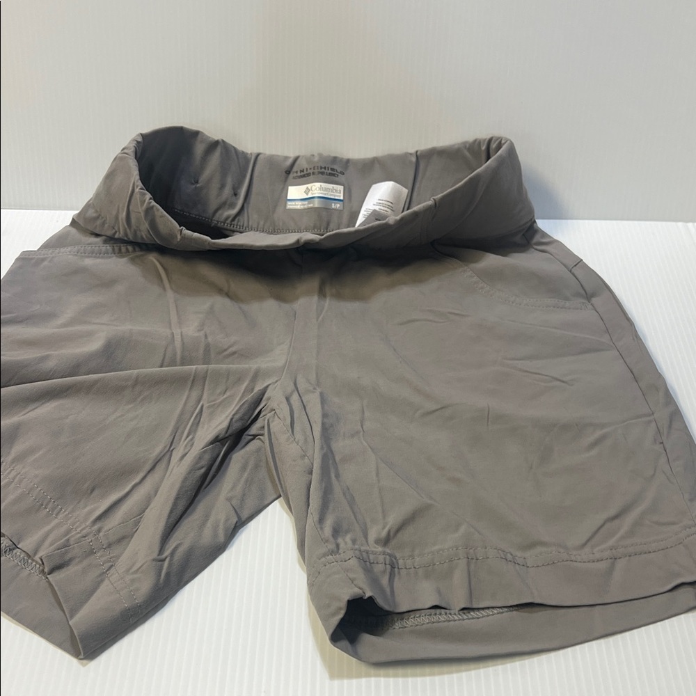 Columbia Men's Athletic Tan Shorts